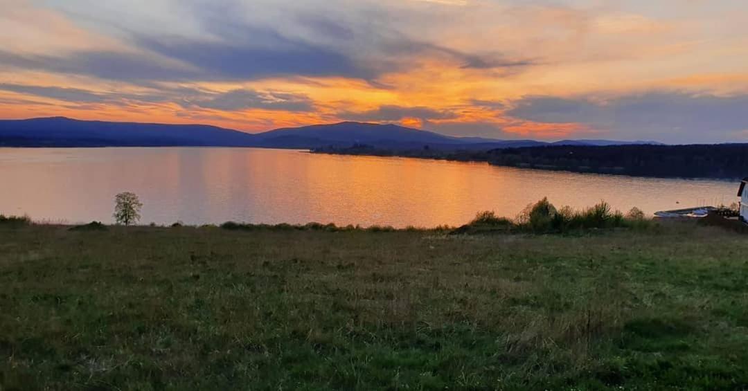 Astra Lipno Appartement Frymburk Buitenkant foto